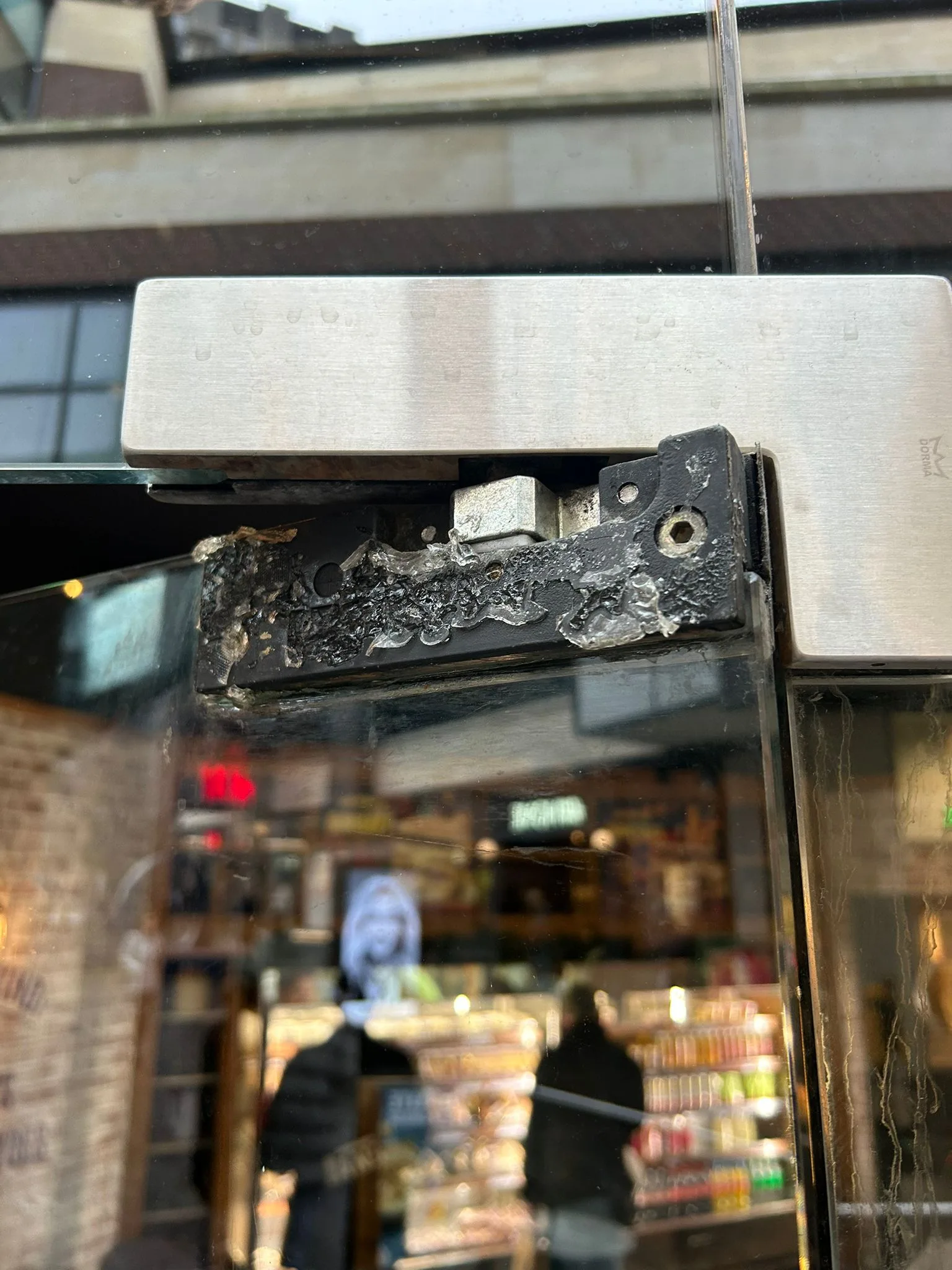 Door repair photo 3