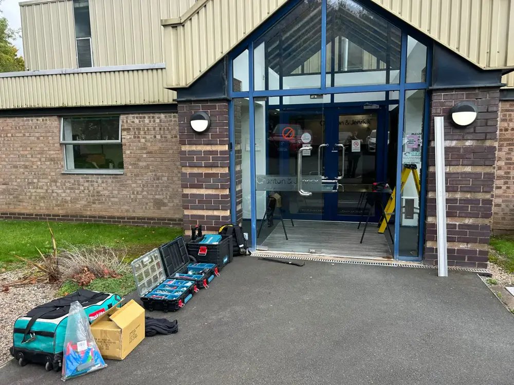 Retail Repair, Telford — <div class="projSlider-overlay">
              <span class="projSlider-tag">Retail Repair, Telford</span>
              <h3 class="projSlider-name">Replace floor spring and transom closer</h3>