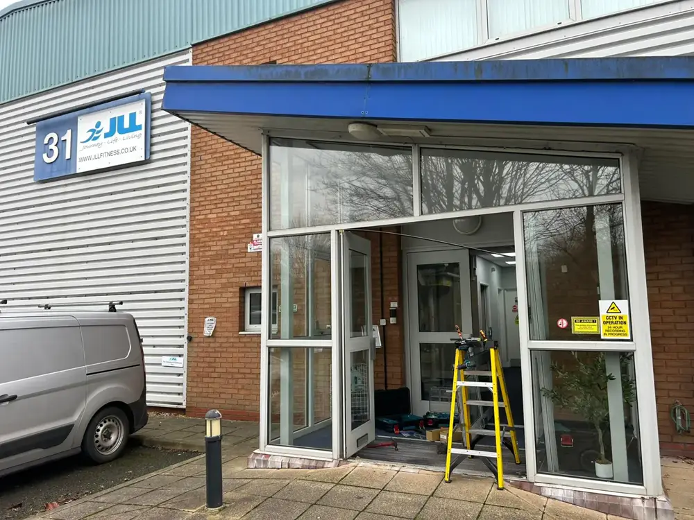 JLL Fitness, Birmingham — <div class="projSlider-overlay">
              <span class="projSlider-tag">JLL Fitness, Birmingham</span>
              <h3 class="projSlider-name">Double Aluminium Door Repair</h3>